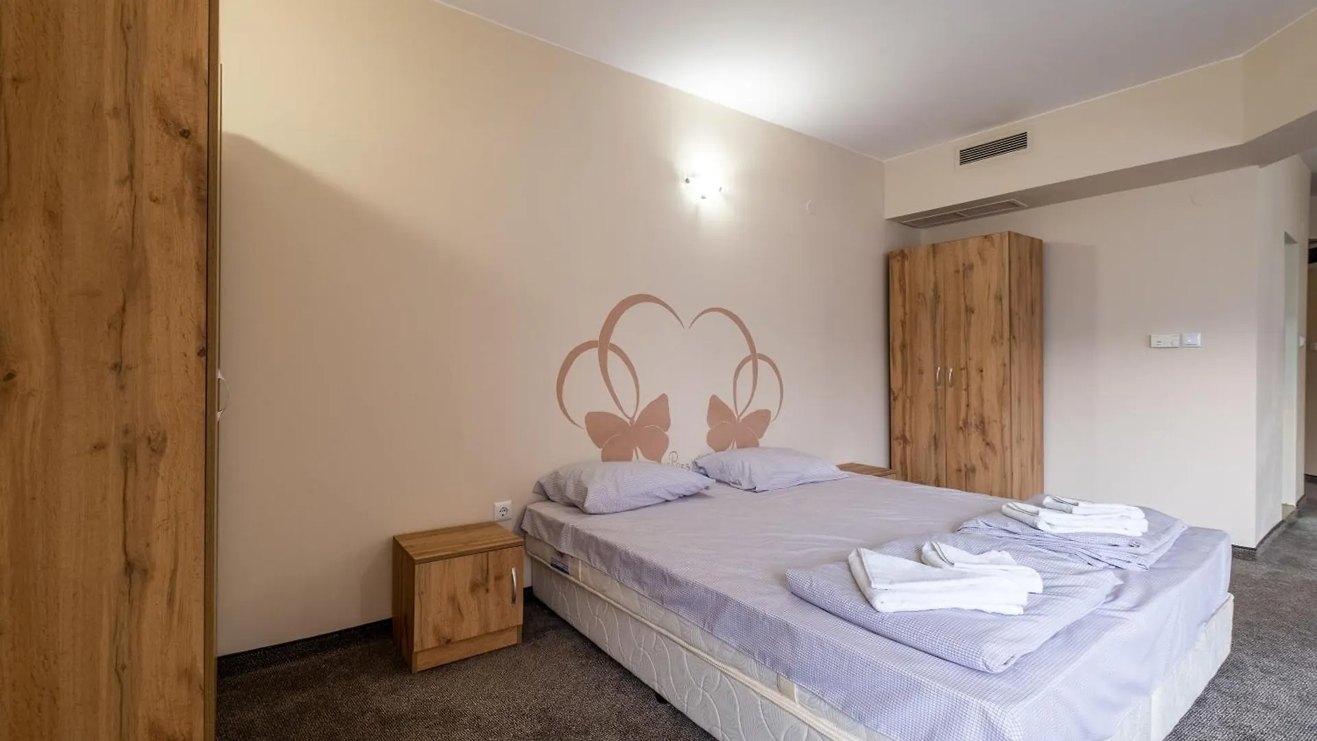 Yubim Rooms & Free Private Parking Szófia