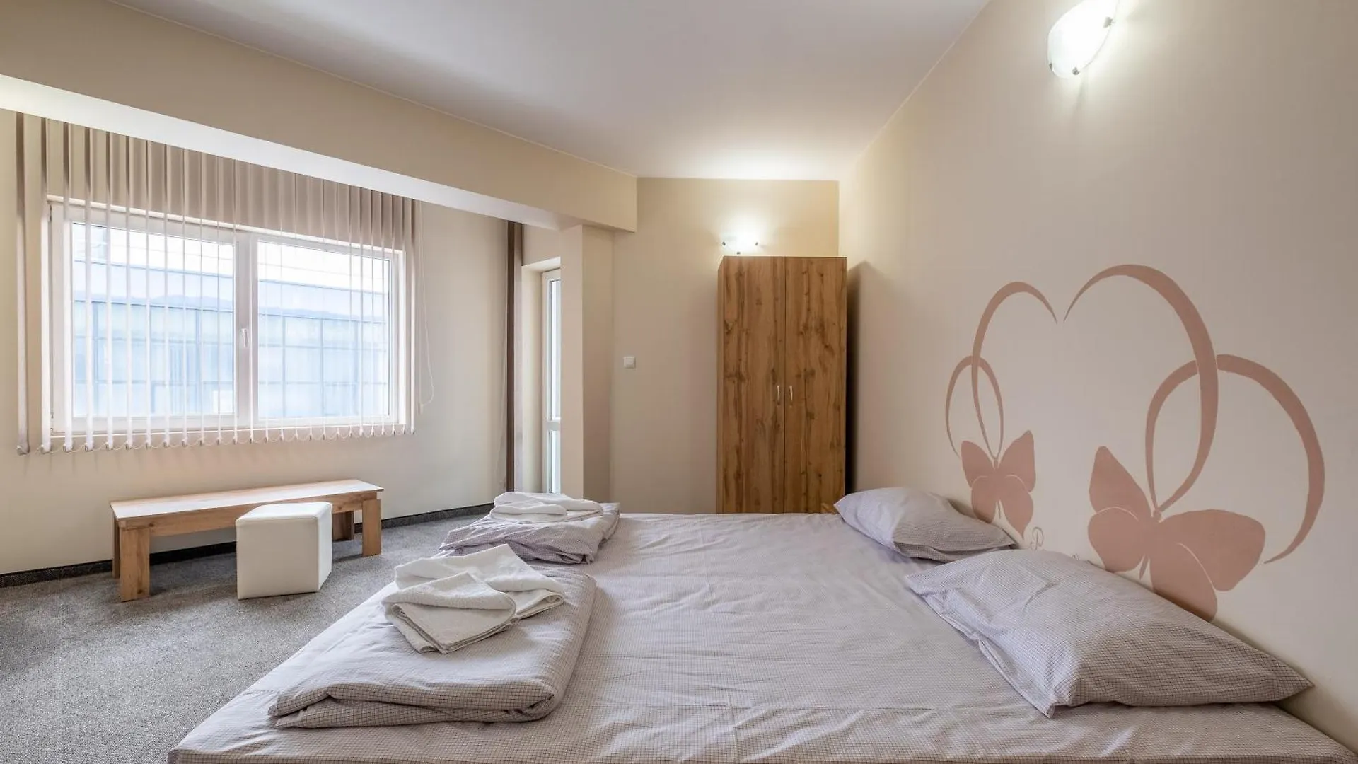 Apartman Yubim Rooms & Free Private Parking Szófia